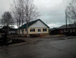 Магазин с офисным мансардным этажом из сэндвич-панелей, построенная компанией Альянс - Магазин с офисным мансардным этажом, п.Койгородок, респ.Коми